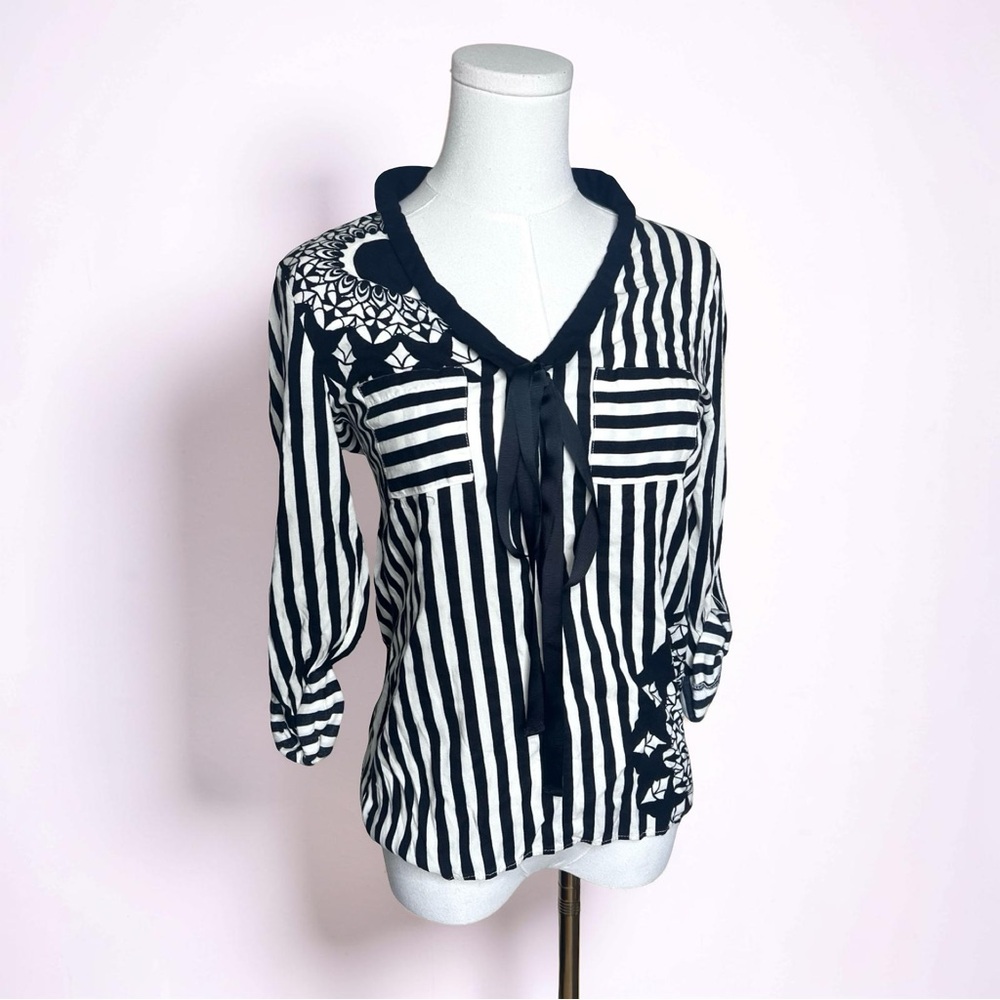 Desigual Size S Black and White Striped Tie-Front Blouse